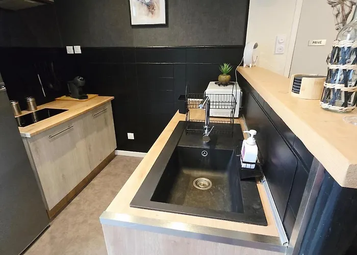 La Parenthese Normande- Balneo - Video Projecteur 別荘