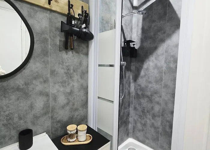 La Parenthese Normande- Balneo - Video Projecteur Almeneches